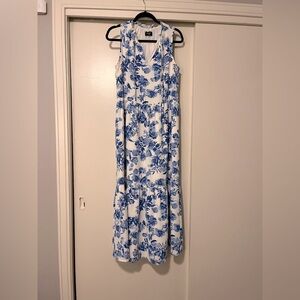 Maxi dress- Size Small